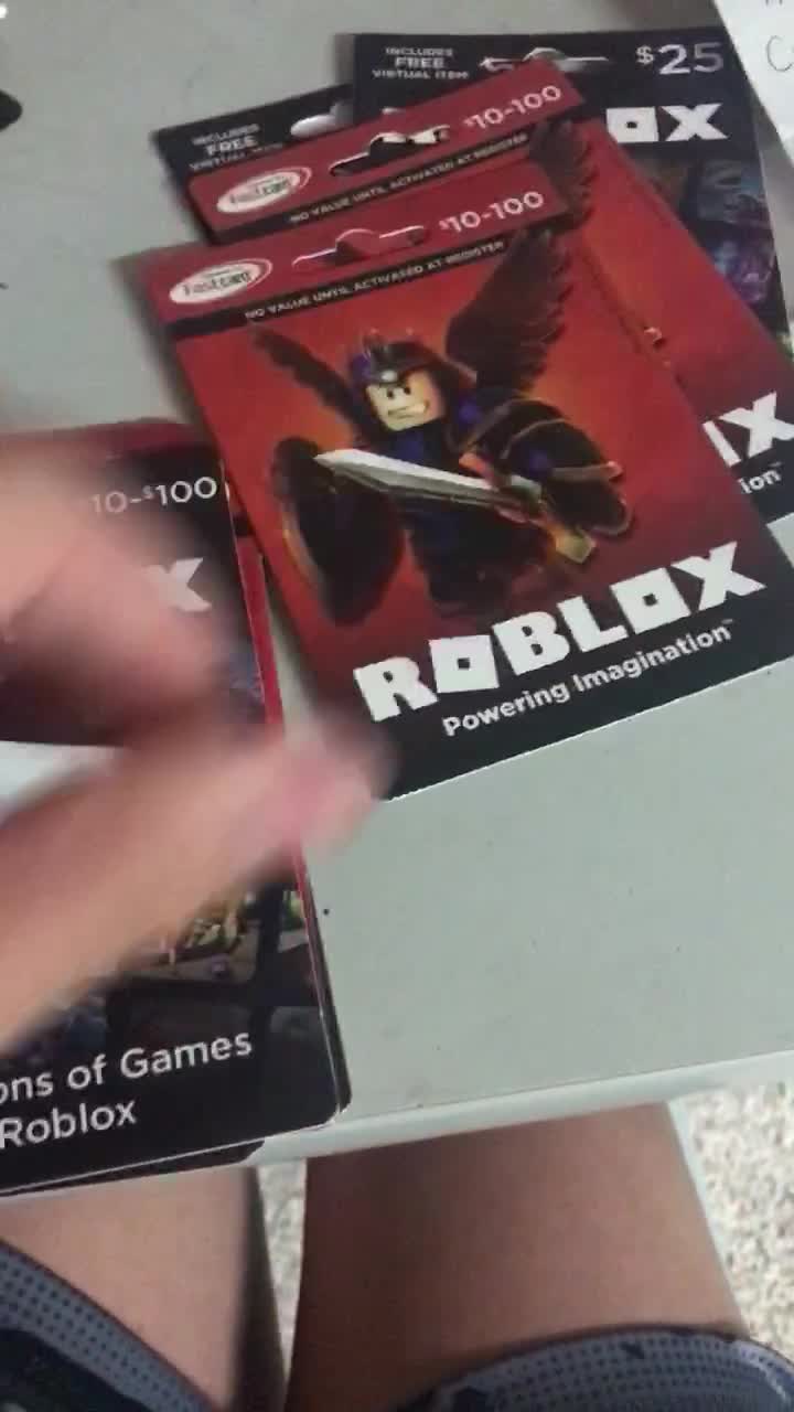 Roblox card