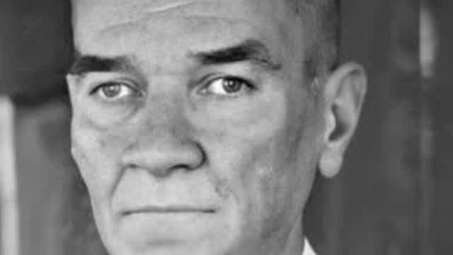 MUSTAFA KEMAL ATATÜRK IS A TRANNY DOG