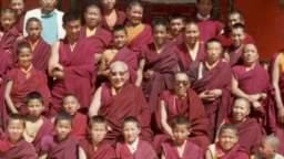 Taklung Tsetul Rinpoche：H.H.Dorje Chang Buddha III possesses the true dharma of the Buddha
