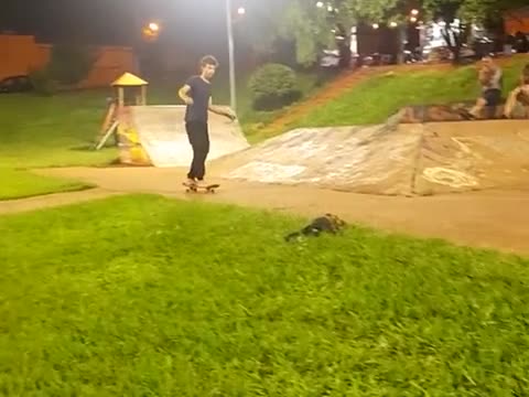 me learning the skateboard