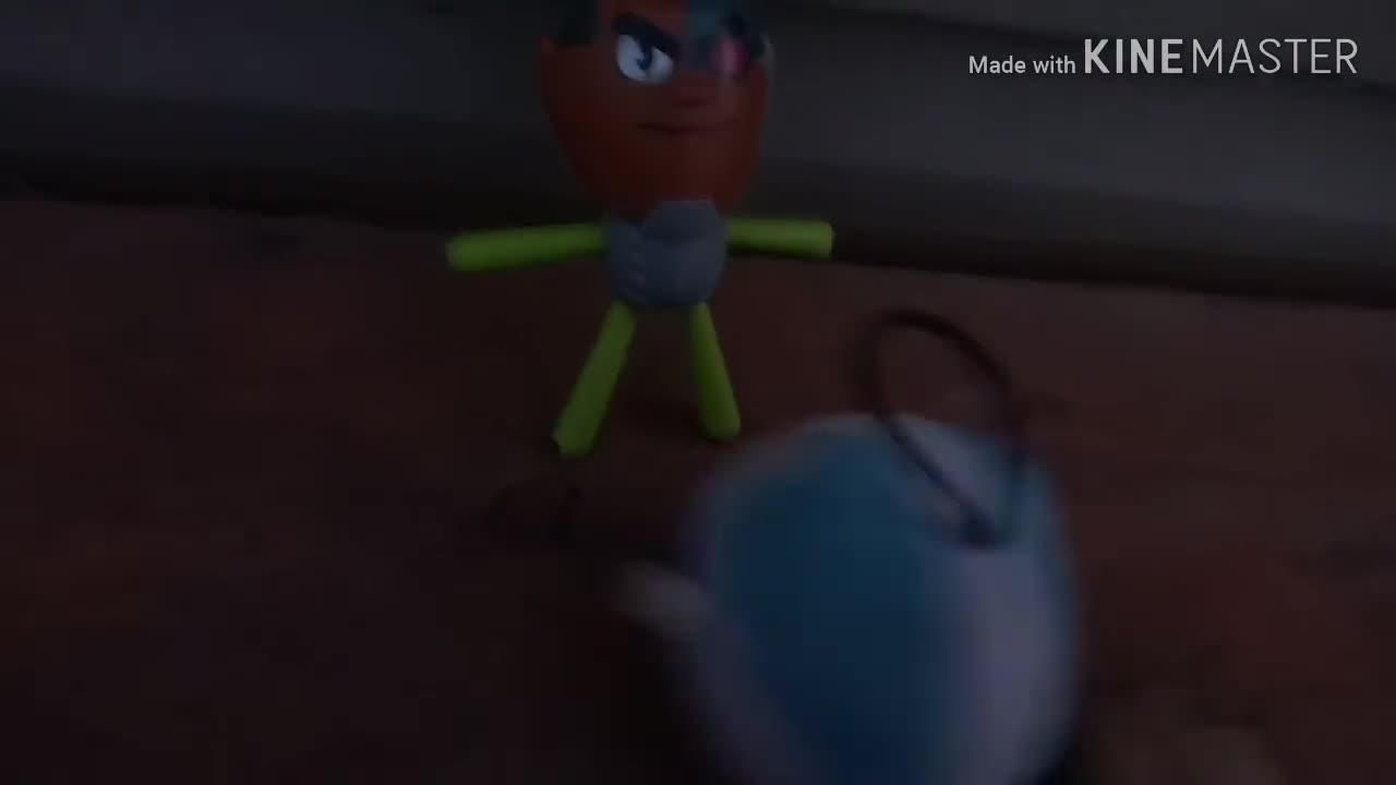 SPJ Movie: Football Guy's Trick (reuploaded)