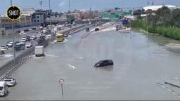 At least one person died in floods in the UAE