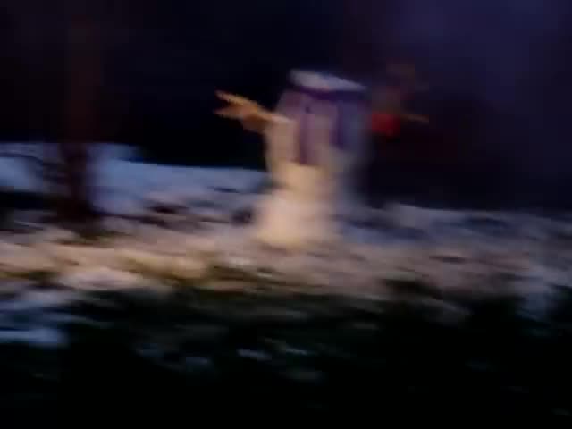 Blowing Up Snowman [December 29, 2006]