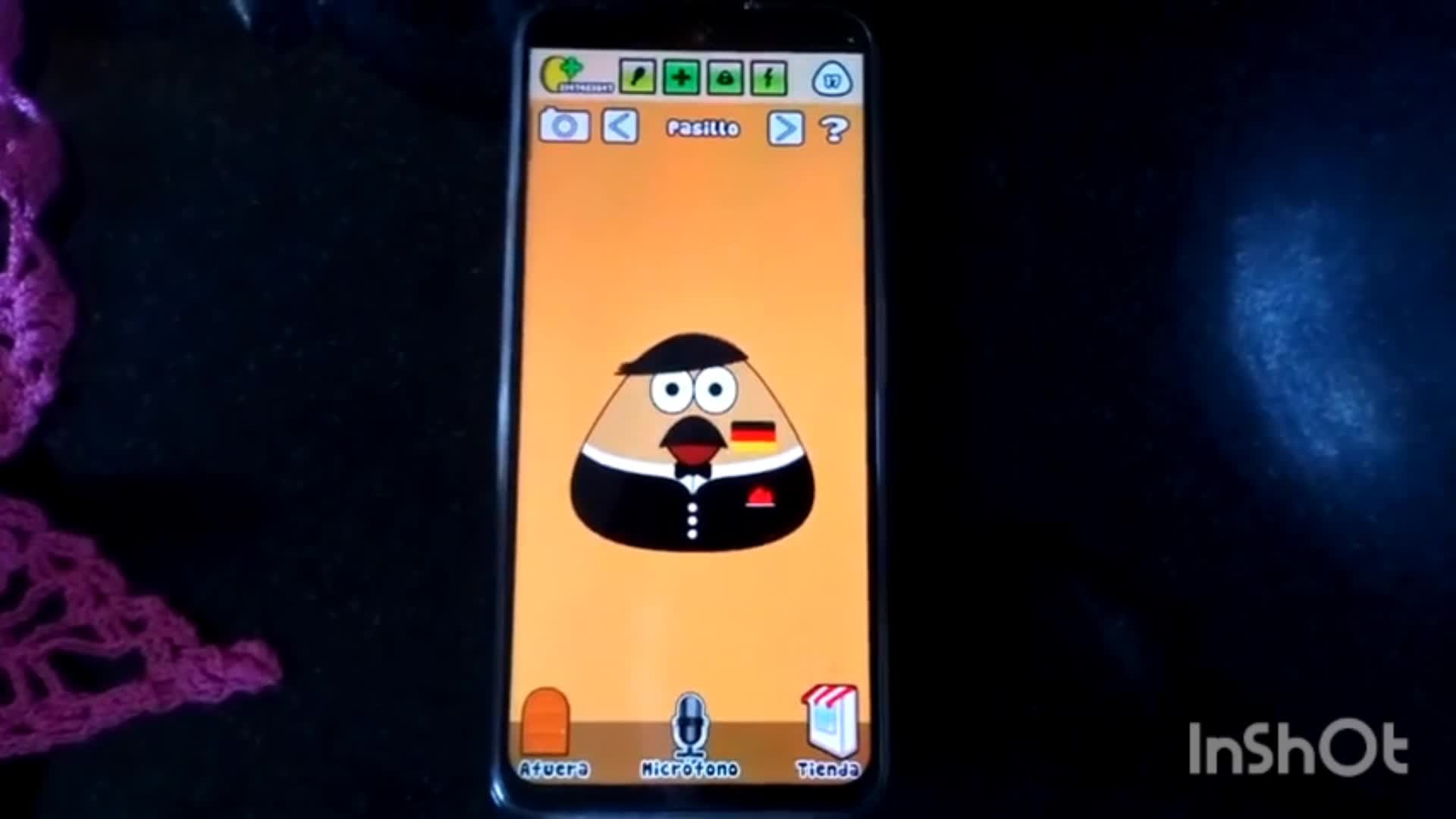 Pou tirando indirectas