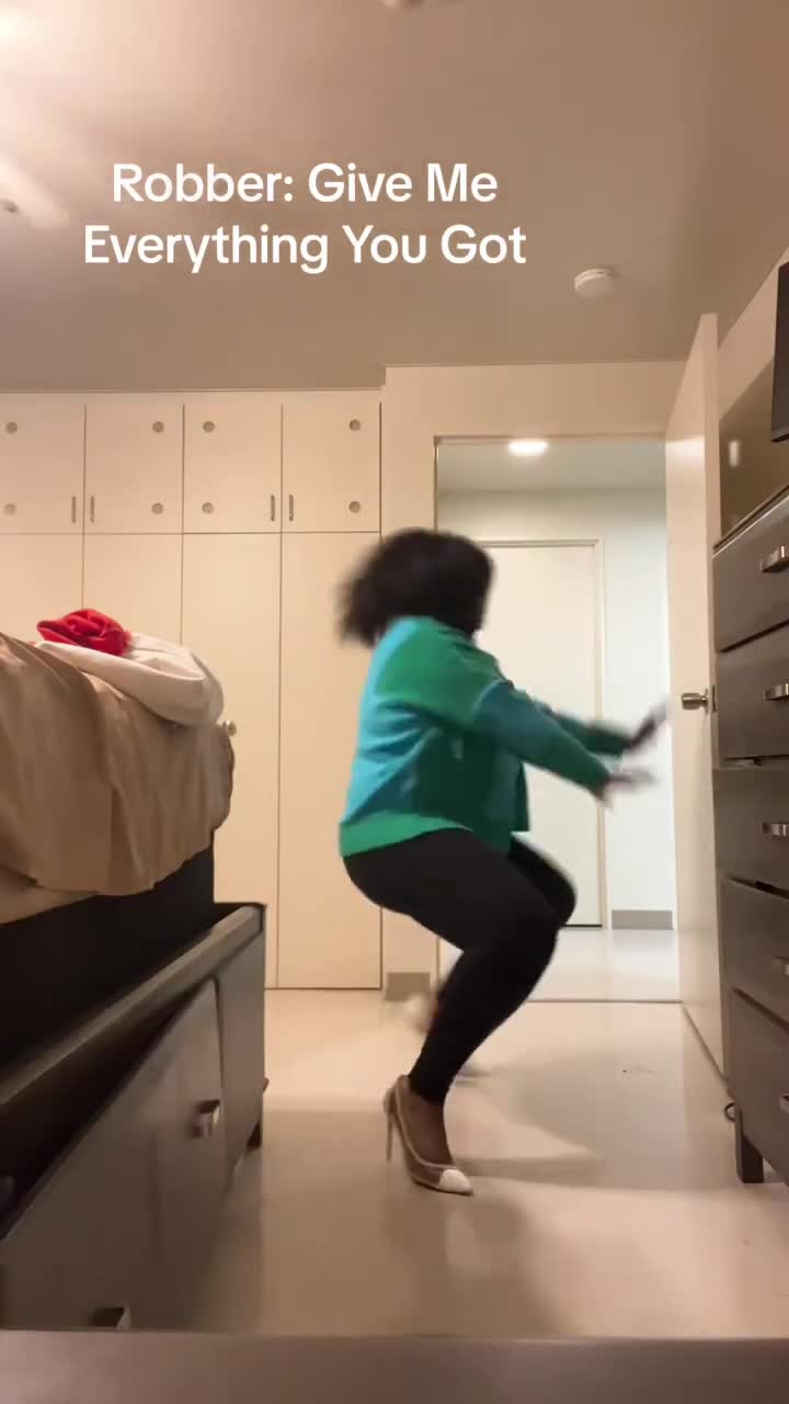 I Gave Everything My Knees Could Give 😂