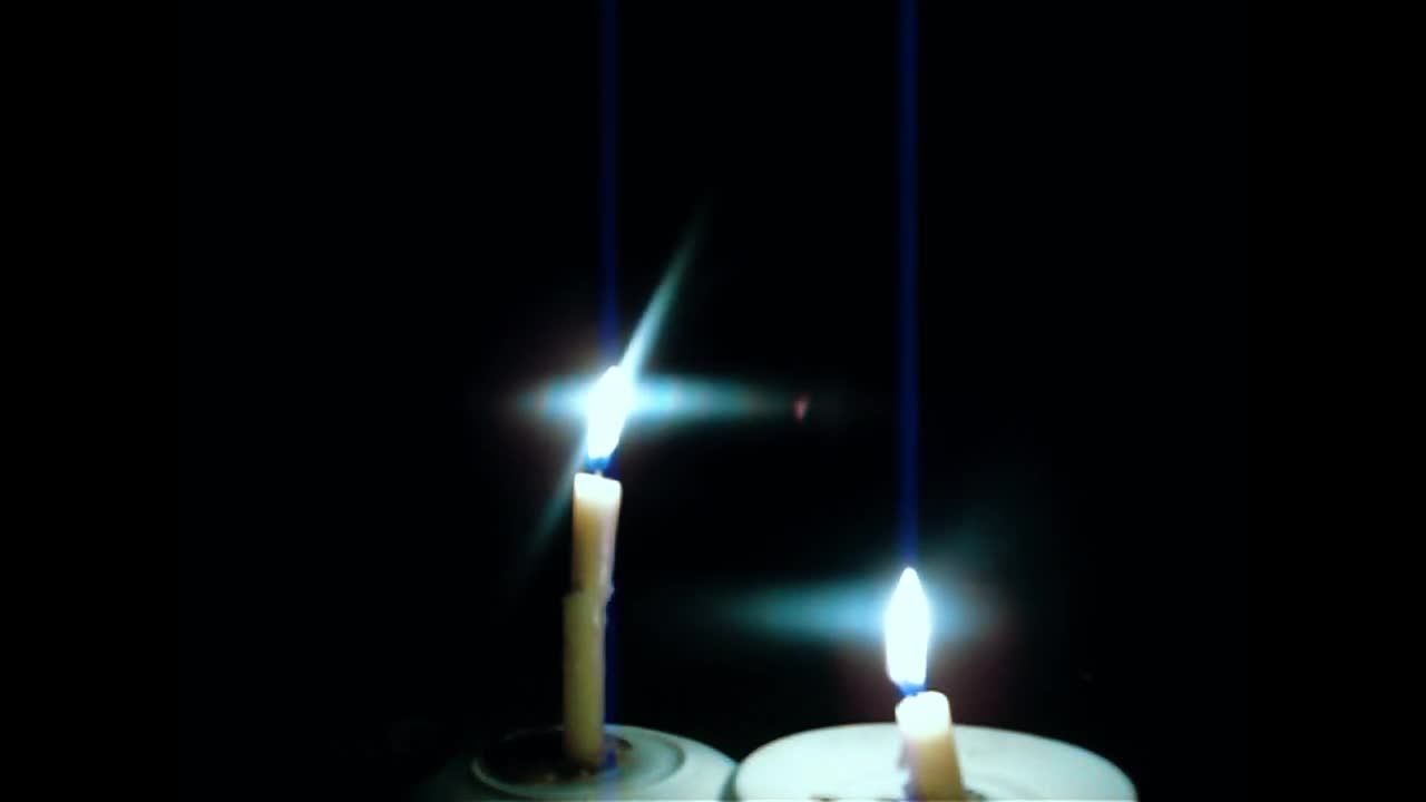 VELAS APAGANDOSE POR 20 MINUTOS