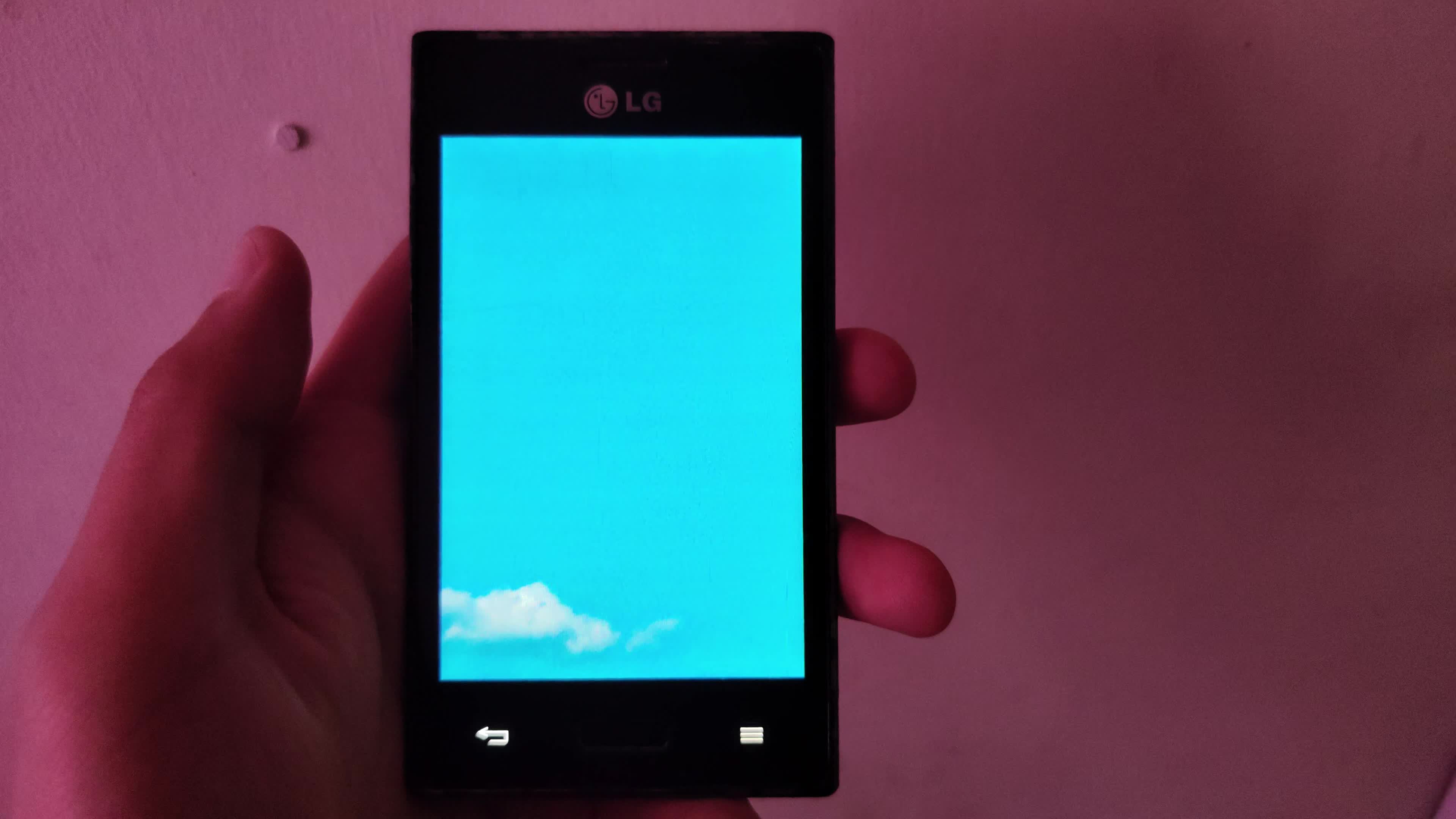 LG Optimus L5 (Movistar) Startup and Shutdown
