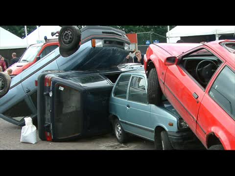 Weird Car Crashes 2