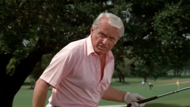 Caddyshack - Judge Smails hits a slice