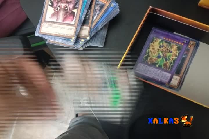 Unboxing Epico Yu-Gi-Oh