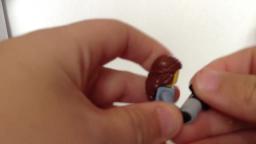 Easiest Lego mini figure portal gun ever!!
