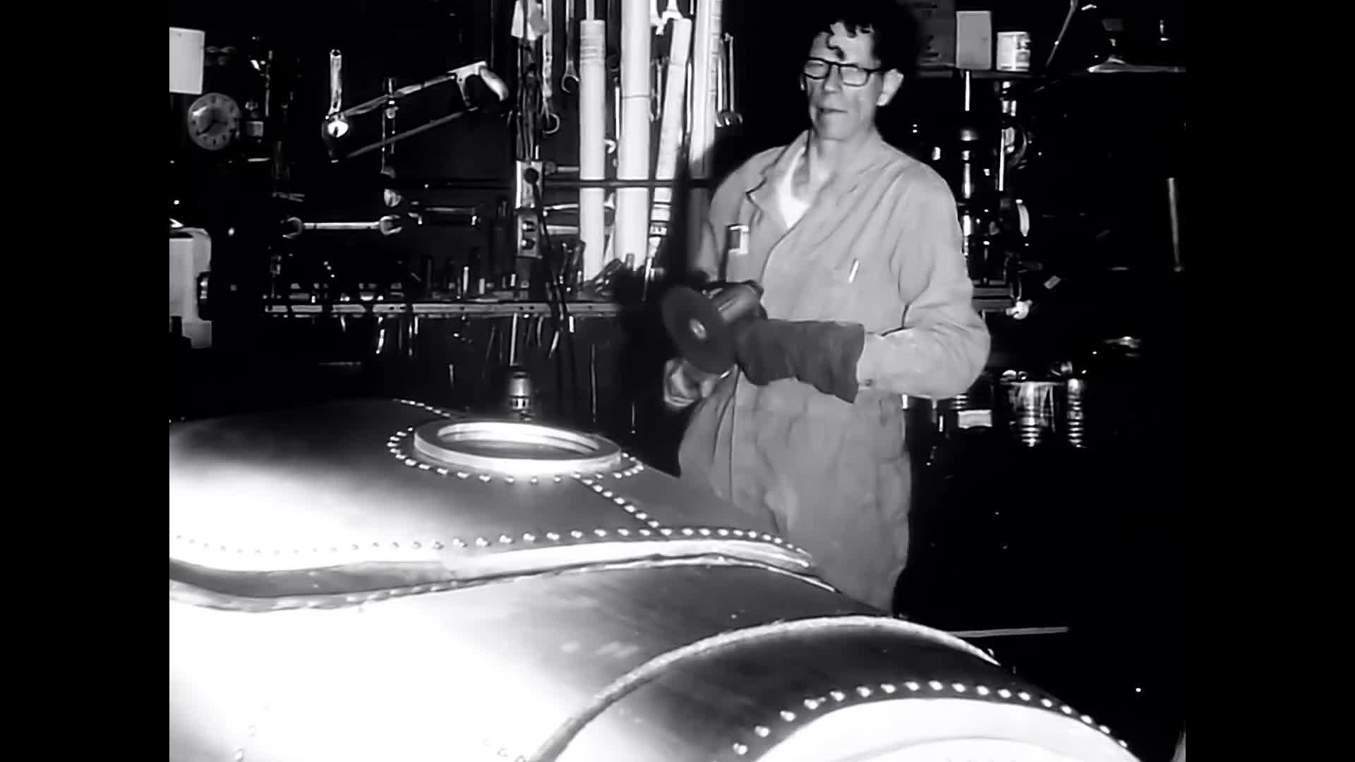 Primus - Over The Falls