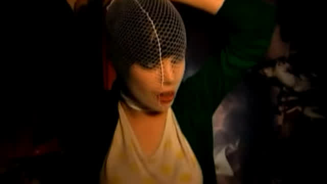 Crystal Castles - Crimewave