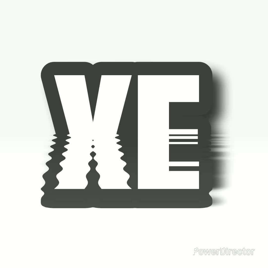 Yoyo Eye In Water Reflection