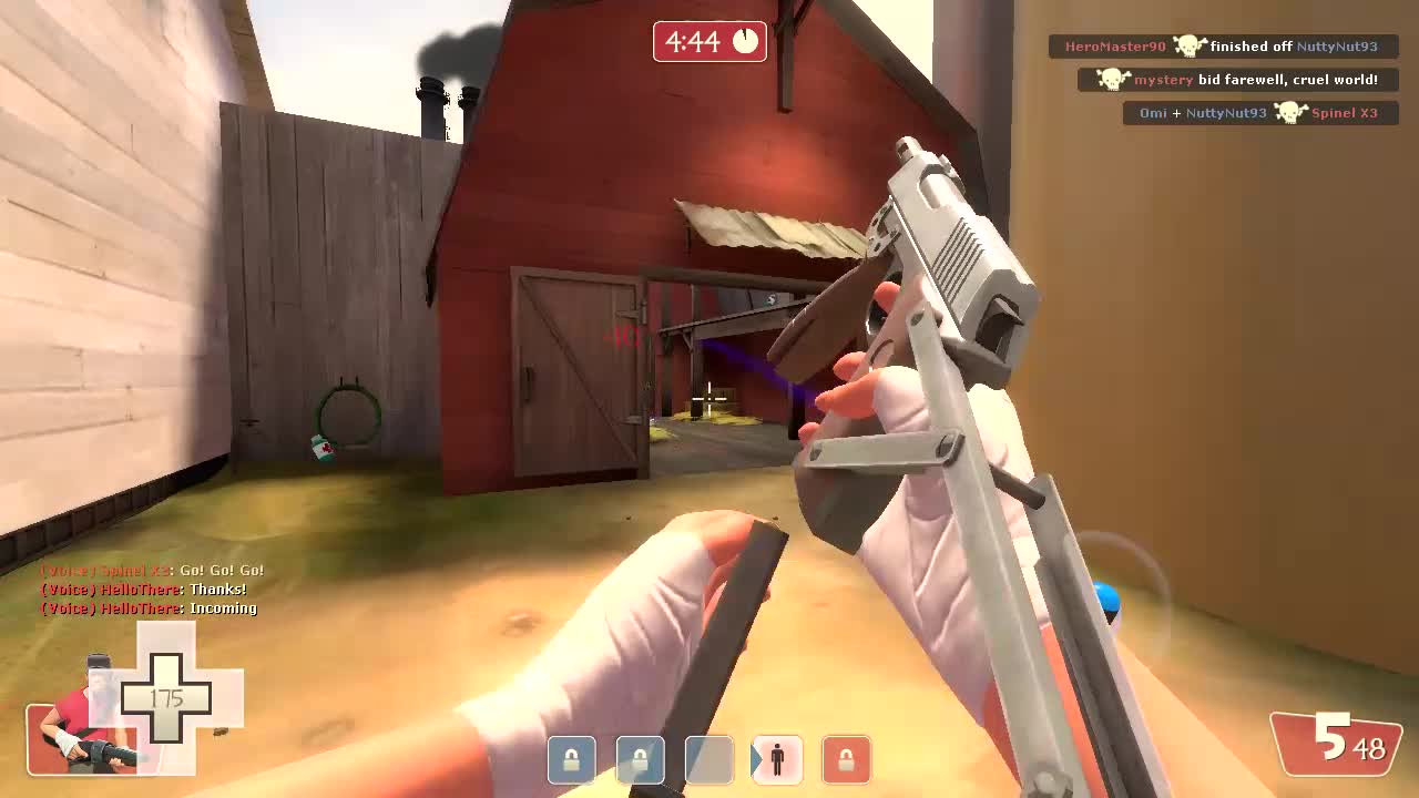 Watch me suck at TF2 Classic (TF2C Custom Weapons Server)