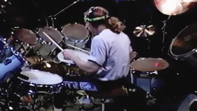 Simon Phillips drum solo 1992