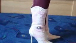 Jana shows her spike high heel cowgirl boots pink, snake white