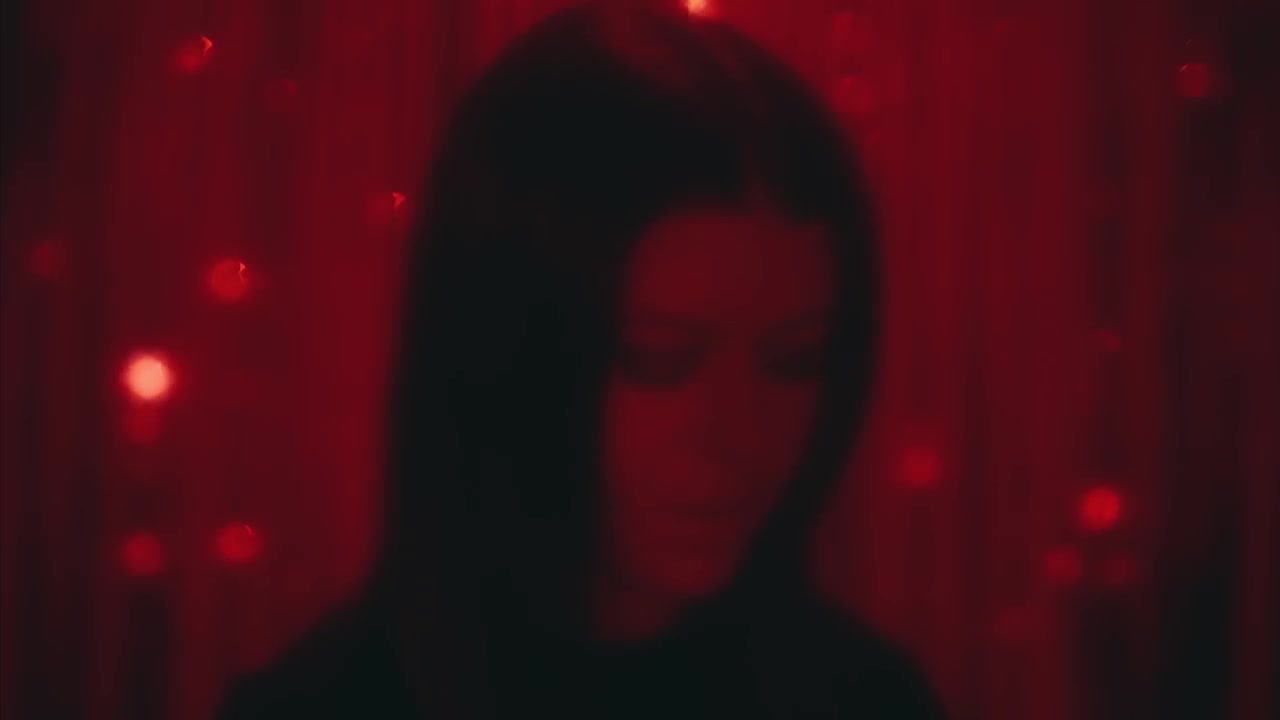 SAINTE - Everything Makes Me Sad