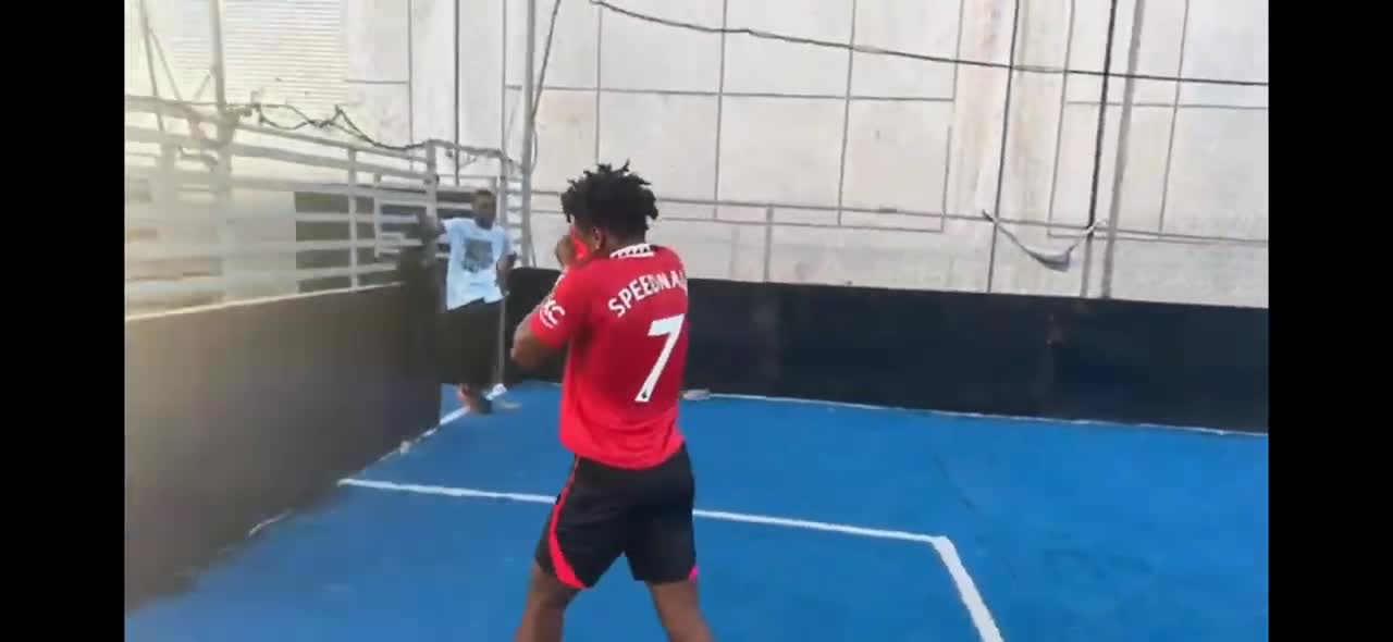 IShowSpeed smells Snaggyhose's butt 🤢🤢