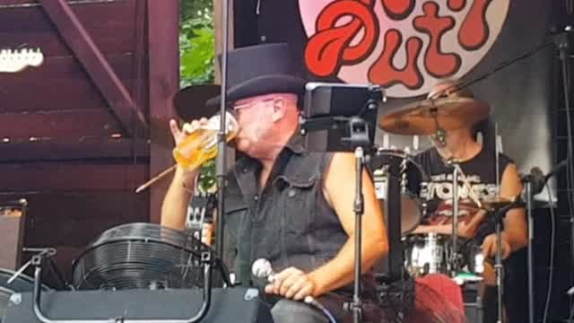 StickOut - Under My Thumb - 19-08-2023 - Köpenicker Hof (Berlin) StickOut - Under My Thumb - 19-08-2023 - Köpenicker Hof (Berlin)