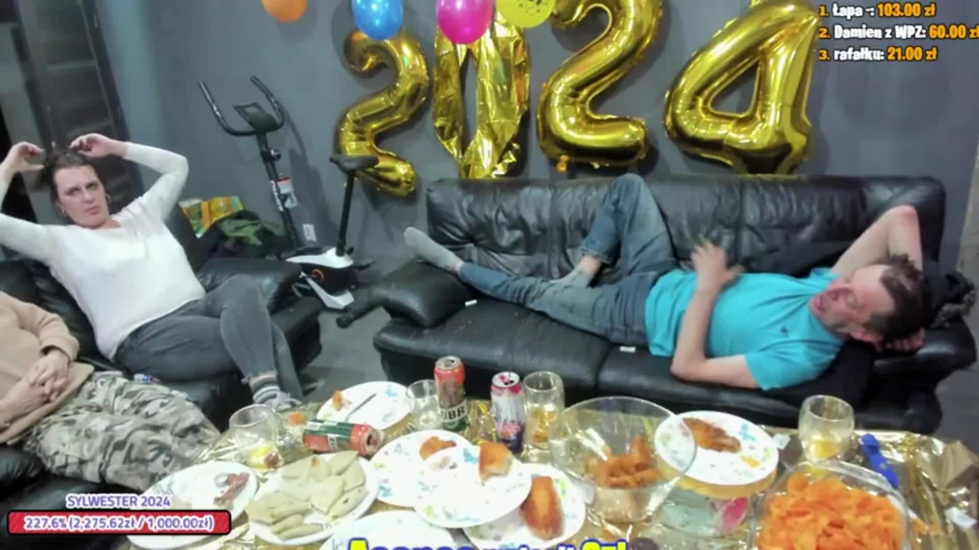 17_00 #bystrzaktv #nażywo - YouTube — Mozilla Firefox 2024-01-01 01-49-15 17_00 #bystrzaktv #nażywo - YouTube — Mozilla Firefox 2024-01-01 01-49-15