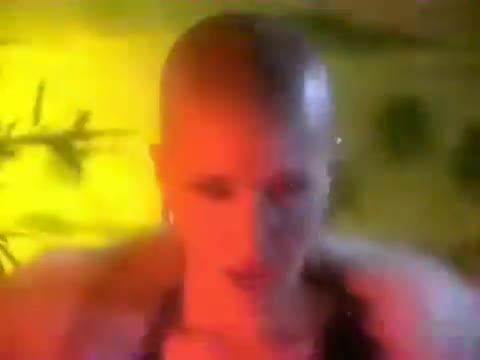 Illya Kuryaki & The Valderramas - Latin Geisha