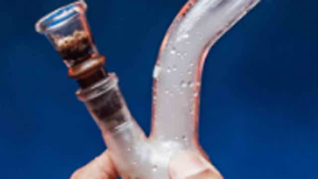Freshen Up! How to Clean Bongs with Simple Household Items