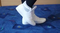 Jana shows her Adidas Top Ten Hi white, shiny white and silver glitter