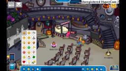 club penguin halllowen partey scARY and discusting!!!! (REUPLOAD)