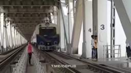 Faggot pajeet gets hit by a train