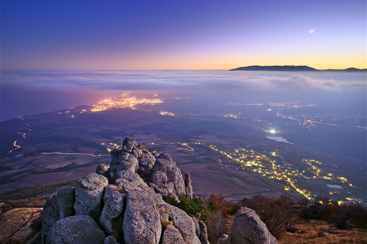 Walk above the clouds.