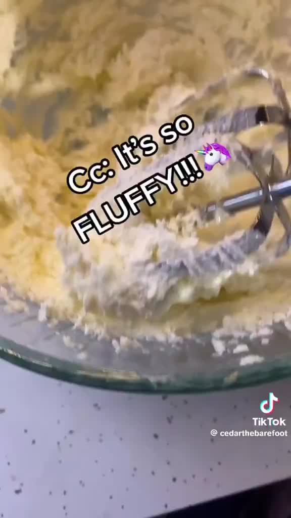 WE BAKE LEMON CAKE!