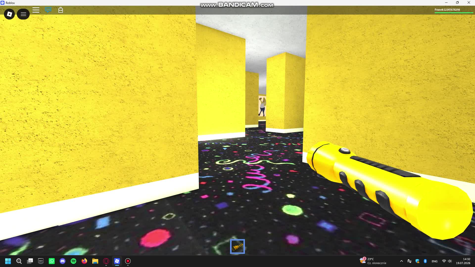 Roblox:The Backrooms (Retro Studio) part #3 Roblox:The Backrooms (Retro Studio) part #3