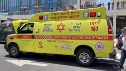 A car ran over a group of pedestrians in Tel Aviv. According to official figures, four were injured,