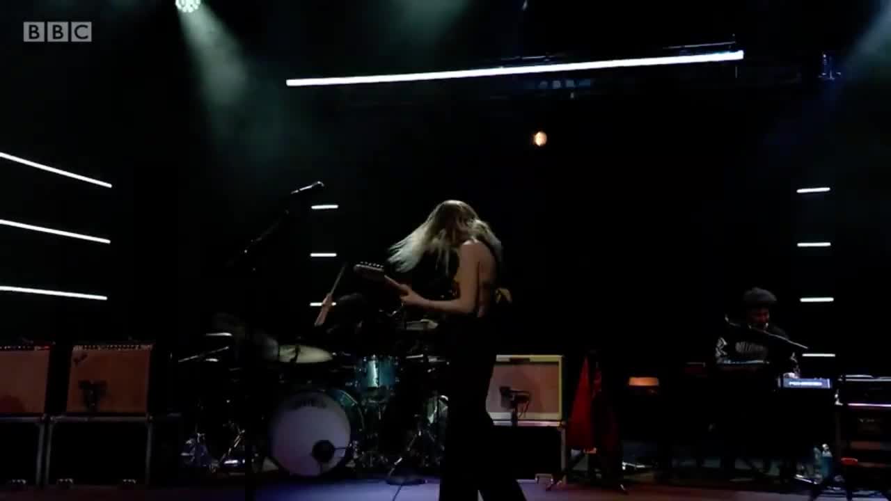 Wolf Alice ｜ Giant Peach live at BBC Radio 1’s Big Weekend 2021