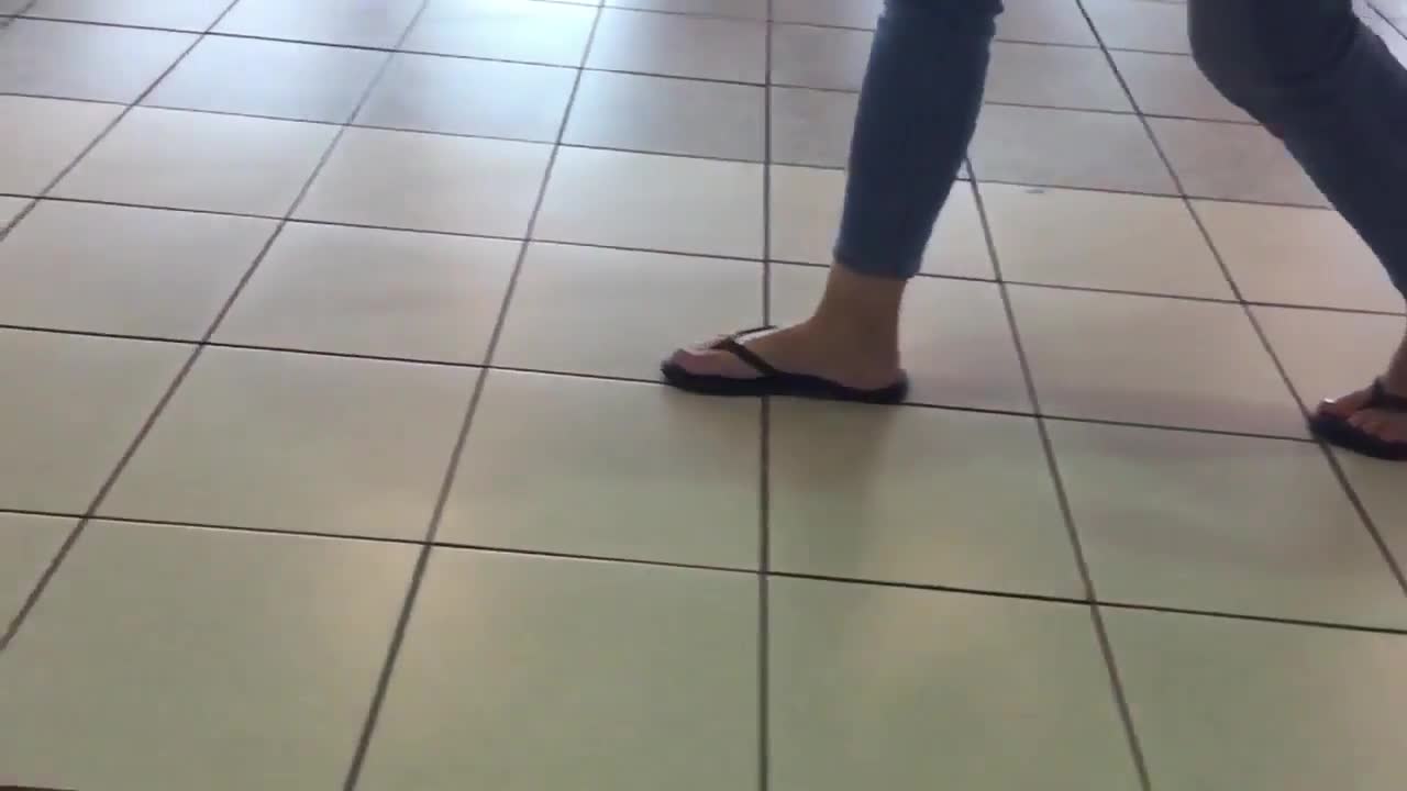 barefoot feet flip flops candid