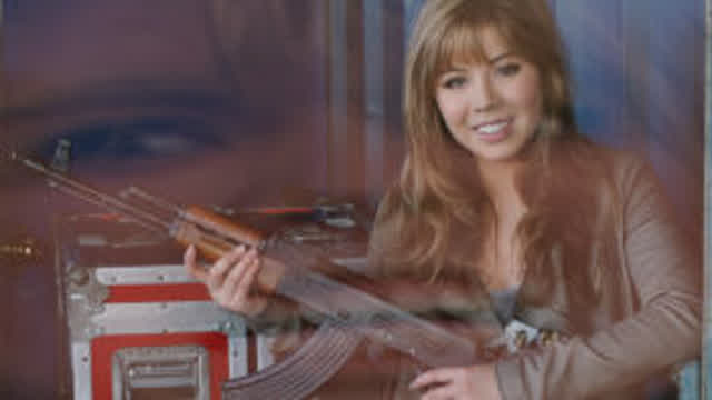 Sam Puckett Commits Mass Murder [MEME]