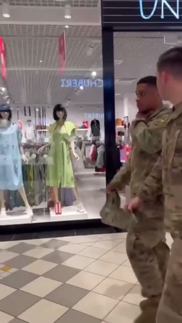 American screams over immigrants in Poland