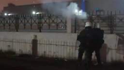 Gypsy protests in Greece escalated into clashes with the police. The security forces are trying to s