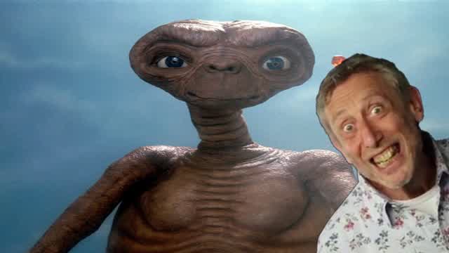 VidLii Poop: E.T The Extra Terrestial E.T Hard cheese