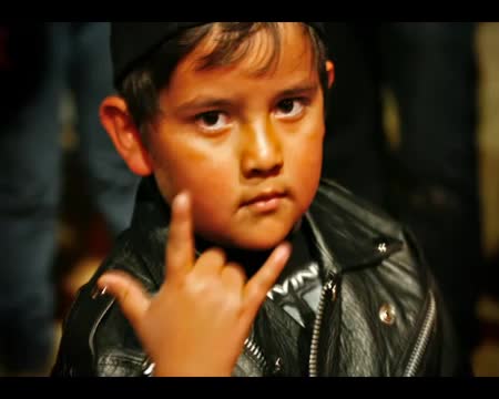 Posers y Metaleros (de MetalVoltaH)