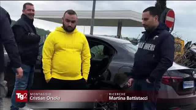 Arrestati due aspiranti camorristi - Servizio TG2