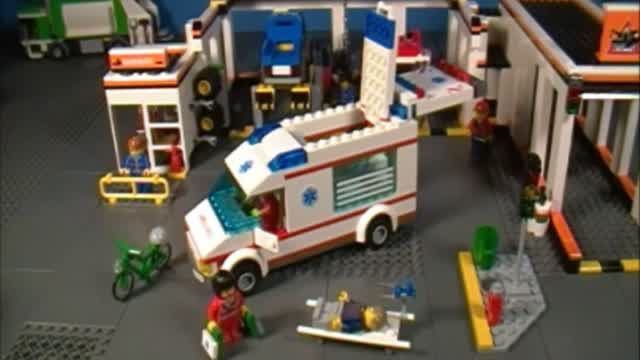 Lego 4431 Ambulance: City Review