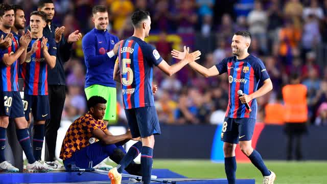 Gran victoria del Barça en su despedida del viejo Camp Nou