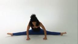 EasyFlexibility by Jazz Dance and Modern Dance Teacher Samantha Lugo