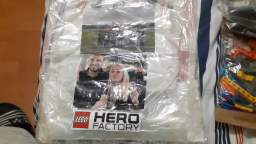 LEGO HERO FACTORY SET REVIEW: 44014 ROCKAS SUPERCAR