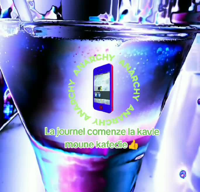 La journel comenze la kavle moune kafedie👍