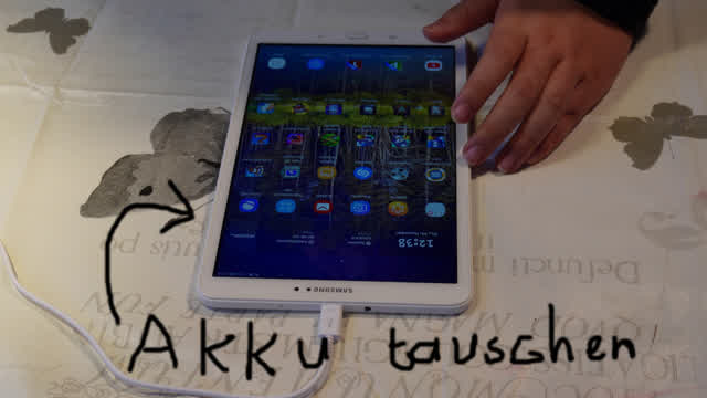 Samsung Galaxy Tab A6 SM-T580 bricht den Ladevorgang immer wieder ab… der Akku muss getauscht werden