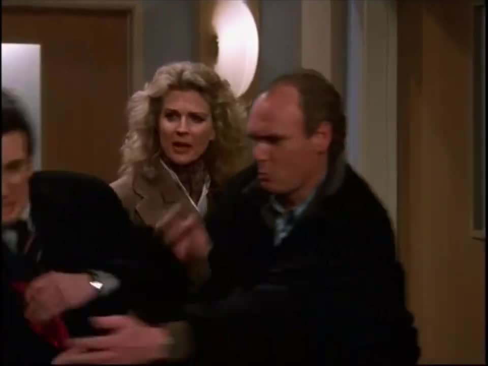 Murphy Brown   S07E16   I Want My MTV Jay