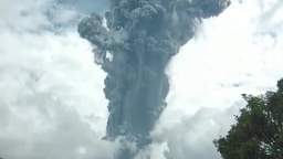 The death toll due to the eruption of the Marapi volcano in Indonesia has risen to 13. Another 10 cl